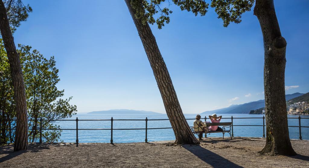 Villa Amalia - Liburnia (Adults Only) Opatija Eksteriør bilde